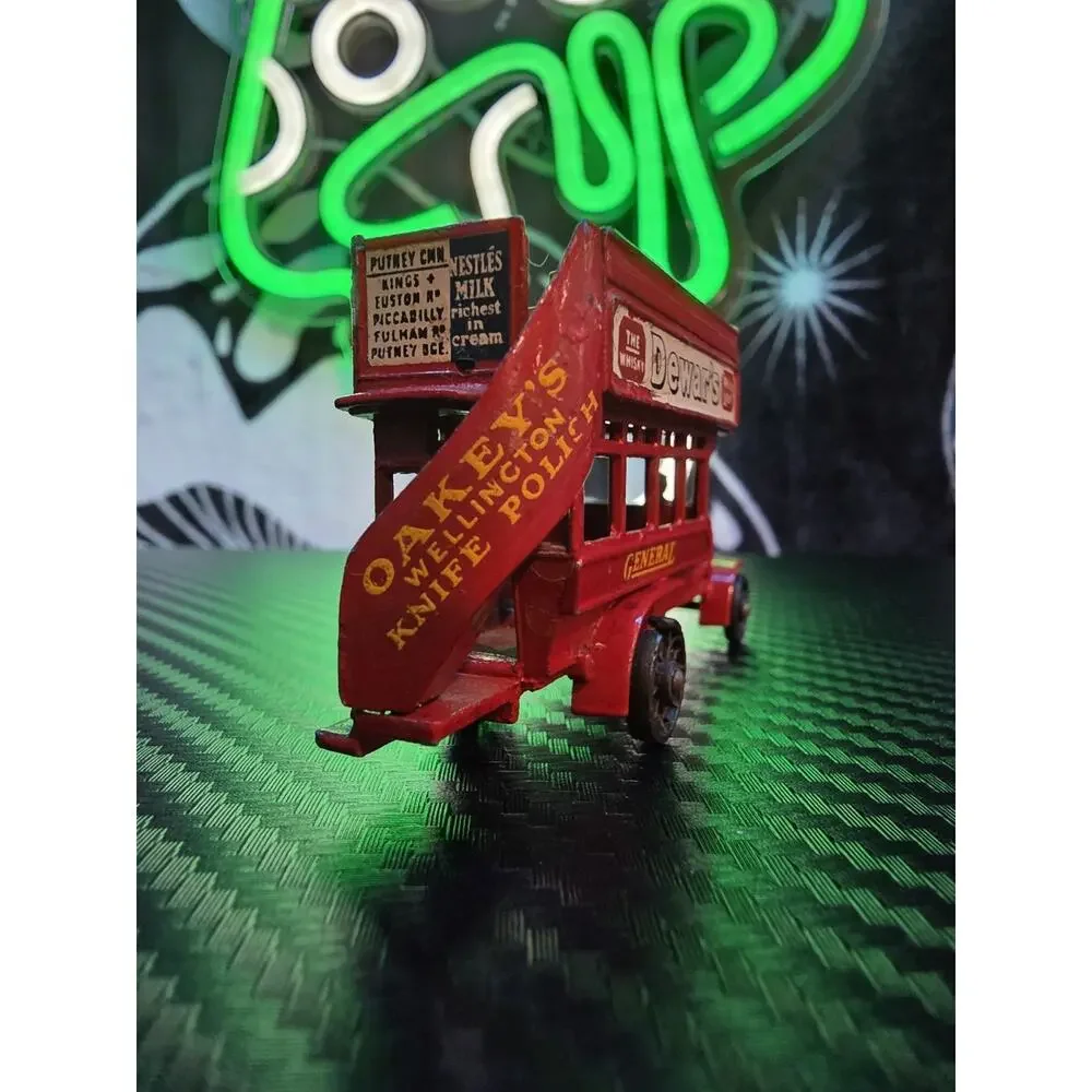 Matchbox Models Of Yesteryear 1911 AEC Type B London Bus